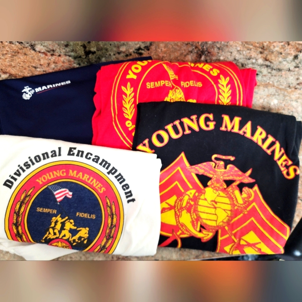 MEN'S Marines and Young Marines t-shirts size L to XL Camp Pendleton